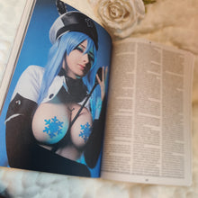 Load image into Gallery viewer, Limited Edition Playboy Mook #5 - Signed by Mikomi Hokina